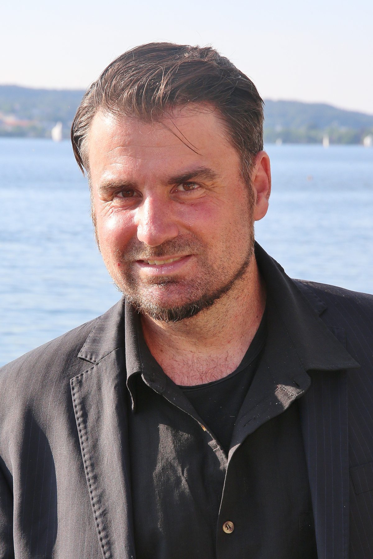 Andreas Ehstand, Porträt